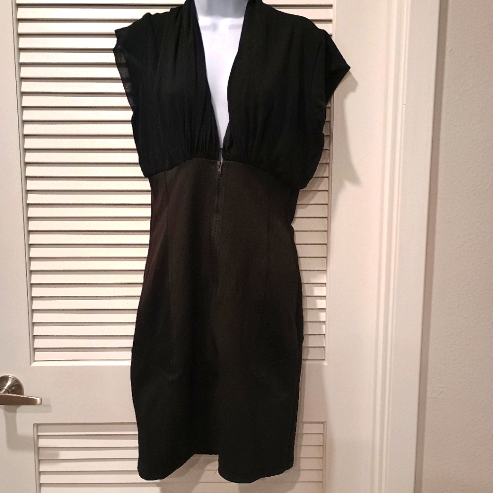 Viviana Gabeiras Elegant Black Sheer Dress Size Medium